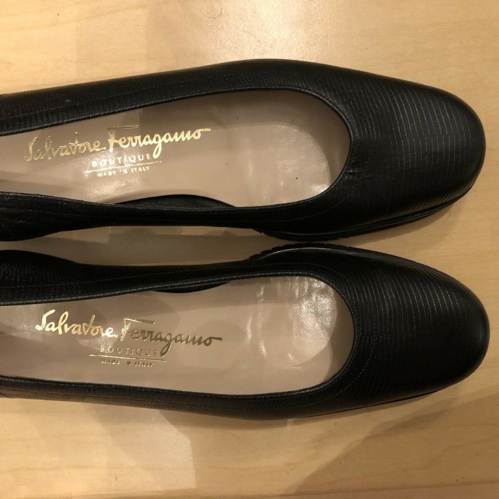 SALVADORE FERRAGAMO  BLACK LEATHER  CROC Shoe